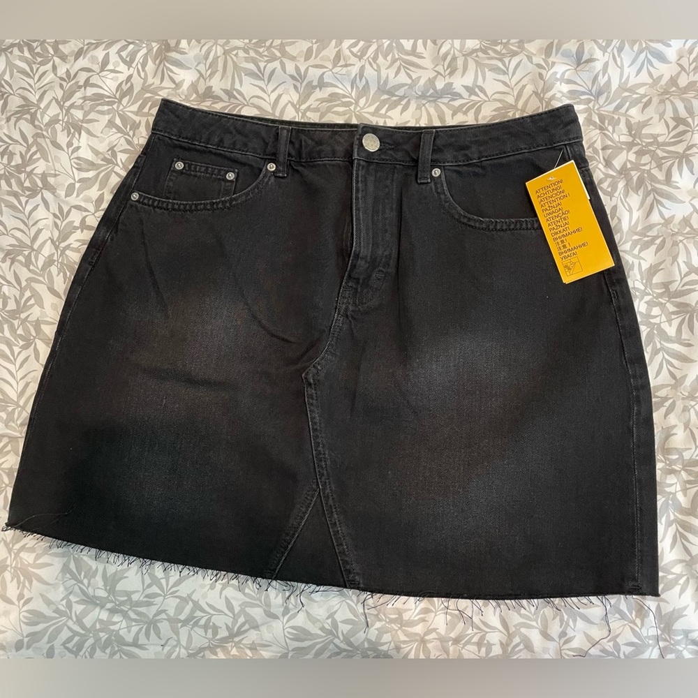 H&M denim skirt